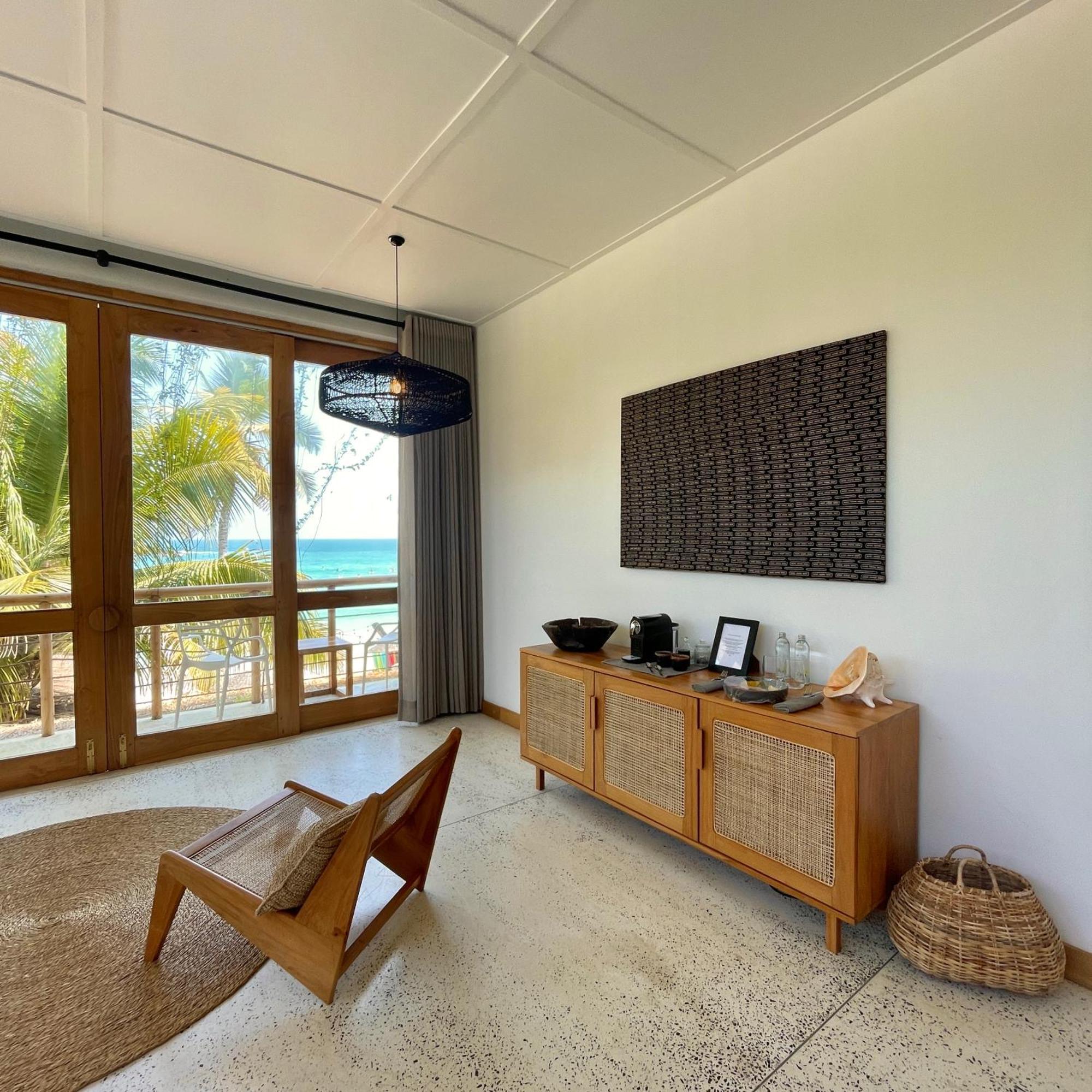 La Playa Beach Club Dikwella Eksteriør bilde