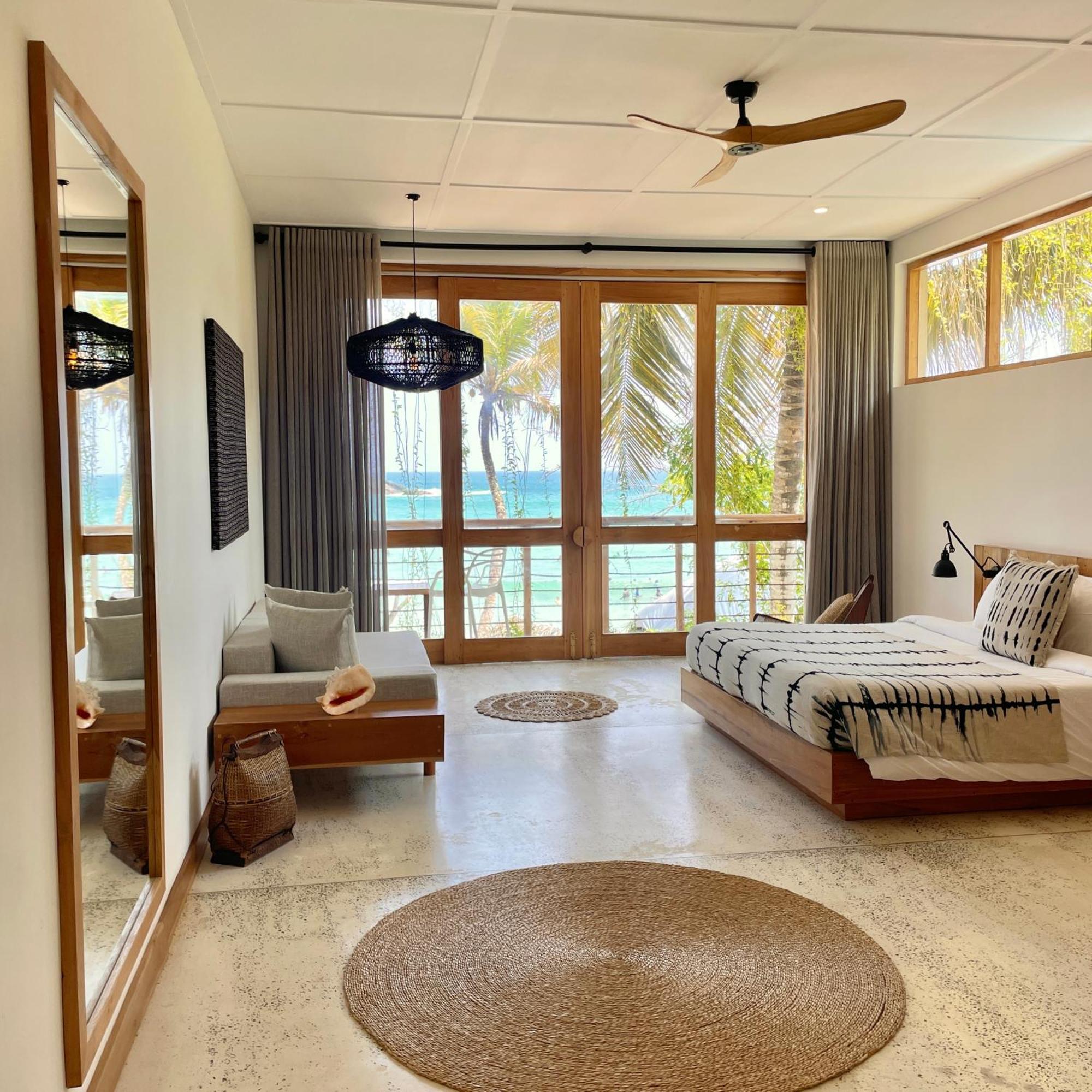 La Playa Beach Club Dikwella Eksteriør bilde