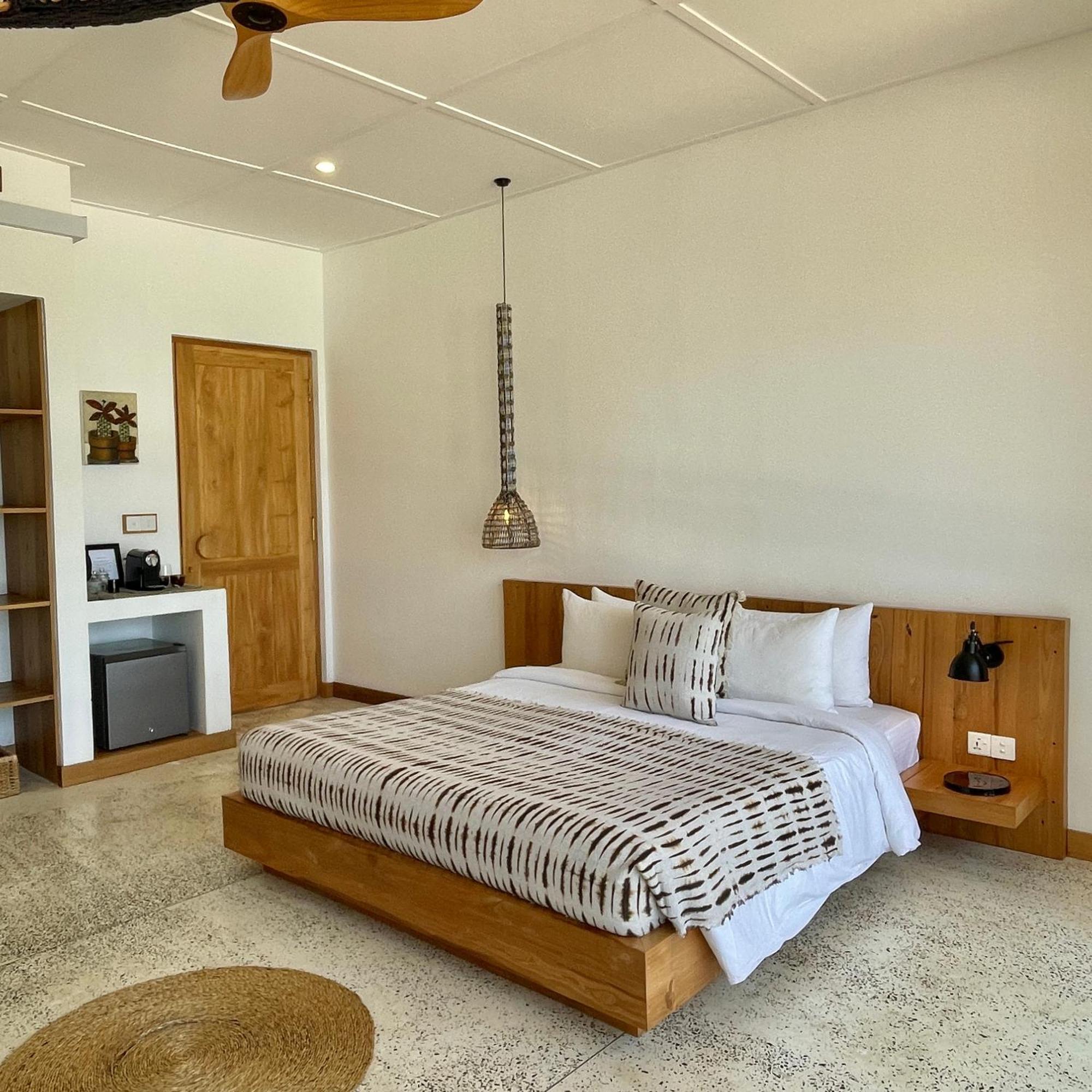 La Playa Beach Club Dikwella Eksteriør bilde